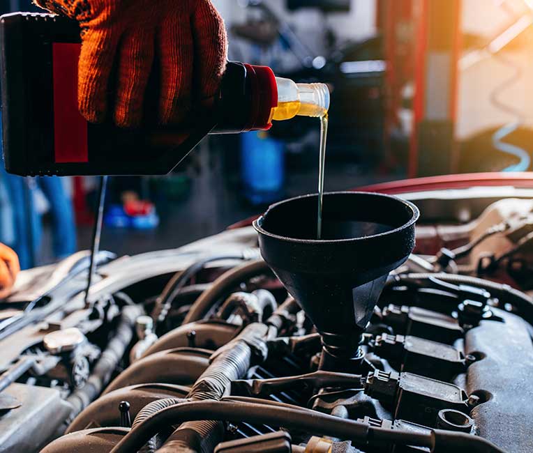 Being among the top distributors for numerous leading oil companies, Cadence offers a preferred selection for automotive installers. You can choose the brand that best suits your business needs.
